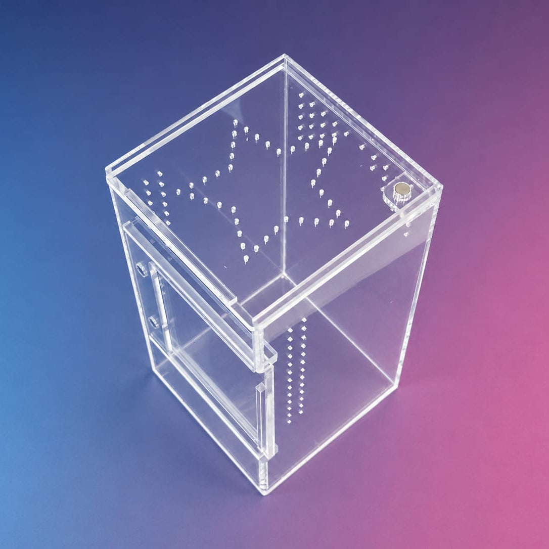 Enclosure 15x8x8cm
